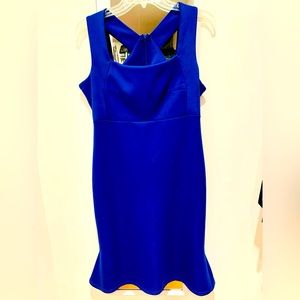 Go from office (with blazer) to diner in a snap!